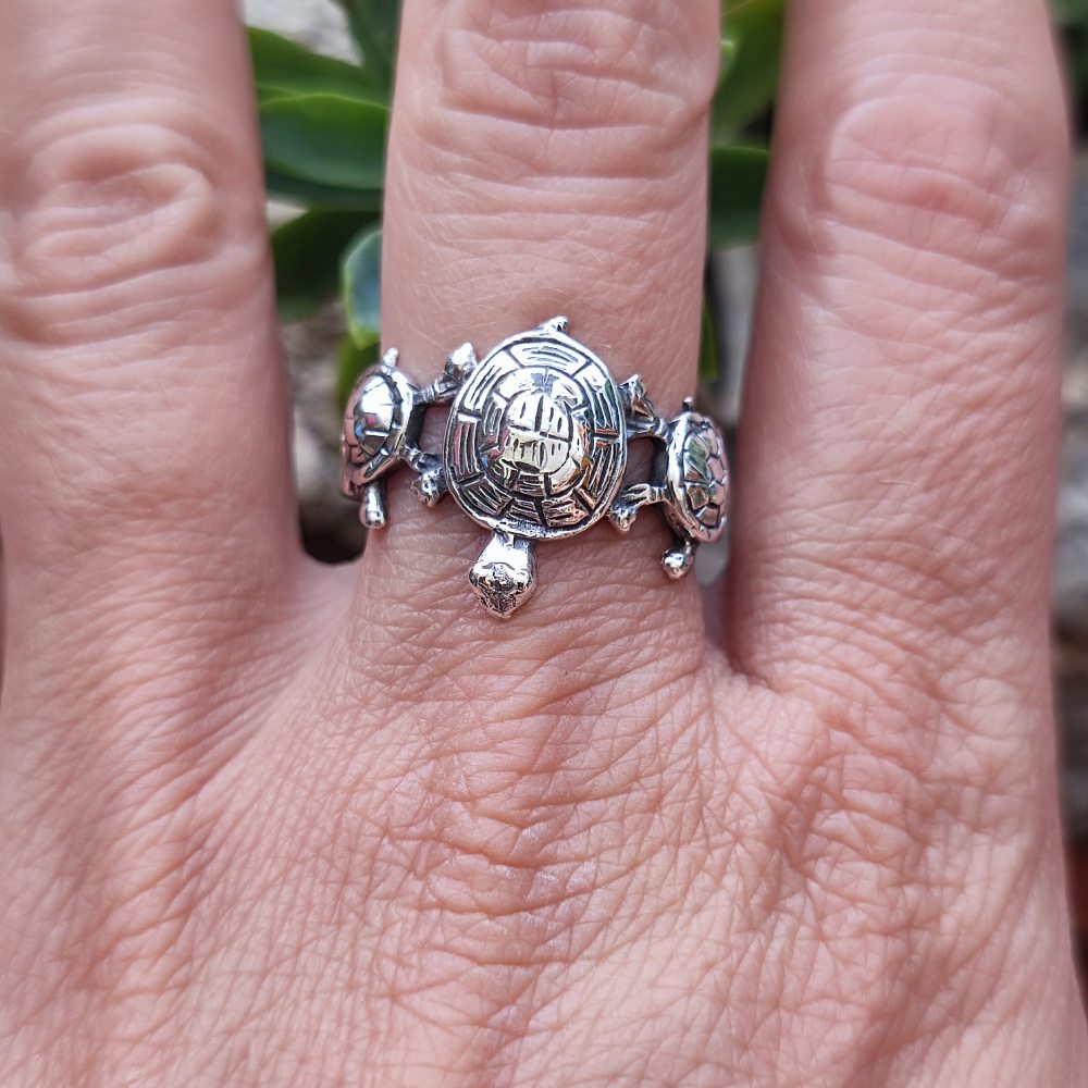 Anello in argento 925 con tartarughe - KACHU