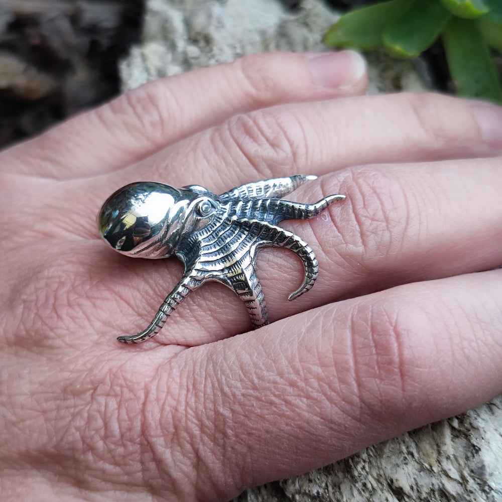 Ring mit handgefertigtem Oktopus aus 925er Silber - PULPO