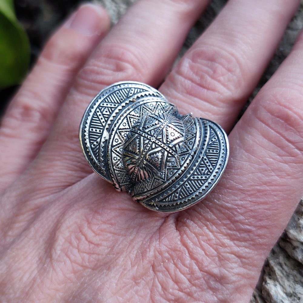 Nuovi Orecchini Jhumka Classici Etnici Per Le Donne Nepal India Orecchini Con Nappa Intagliata A Forma Di Elefante Vintage Brincos Kolczyki - Foto 6