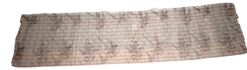 KANTHA Schal mit beige-burgunderroten handbestickten Vintage-Seiden-Mix-Stoffen