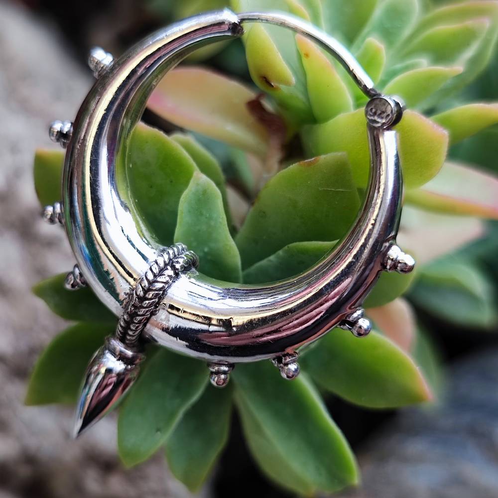 Orecchini a cerchio in ottone Boho etnici - Gioielli tribali zingari in argento all'ingrosso - 5611 - Italia Orecchini a cerchio in ottone Boho etnici - Gioielli tribali zingari in argento all'ingrosso - 5611 - Italia