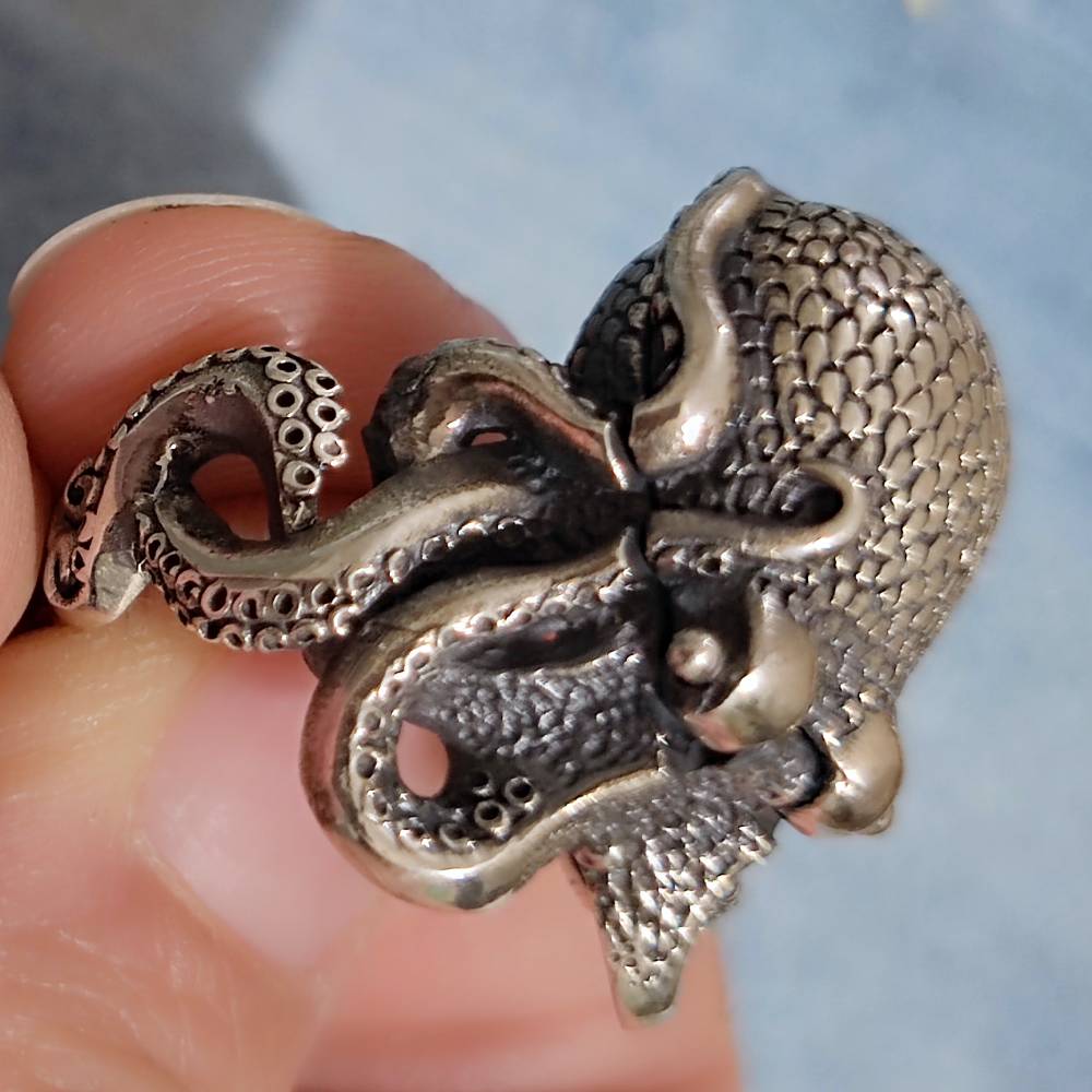 Ring mit handgefertigtem Oktopus in 925er Silber - POULPE
