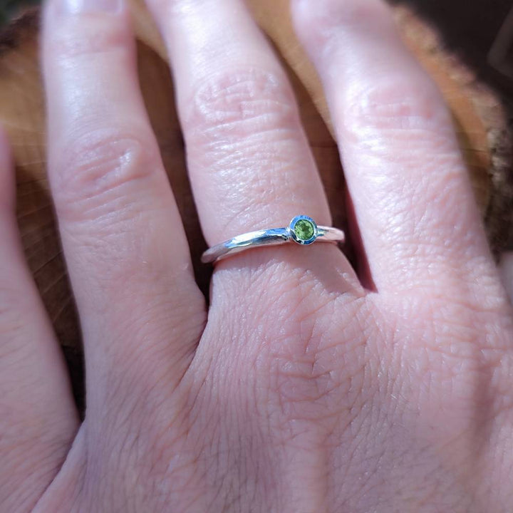 Handgefertigter Ring aus 925er Silber mit Stein - KYLIE