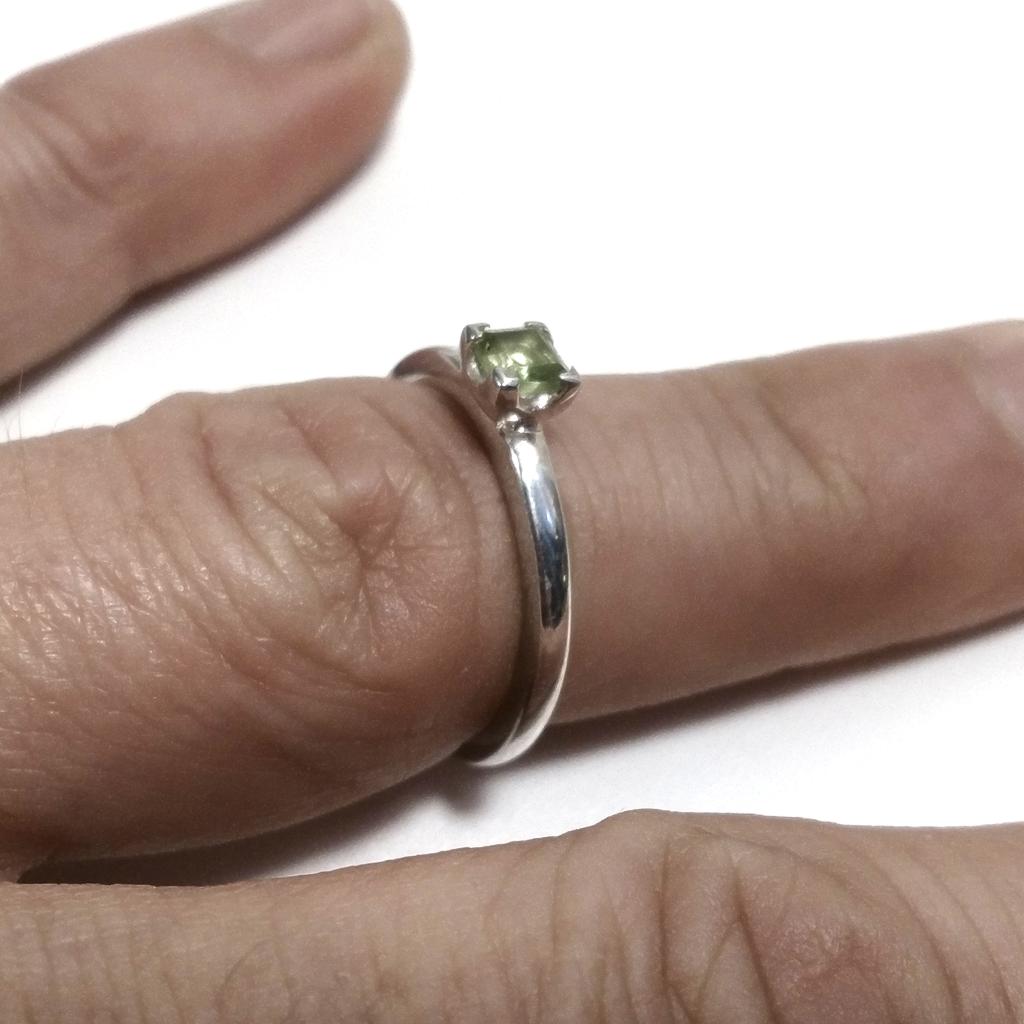 Buy American Natural Arizona Peridot 3 Stone Ring In Vermeil YG Over Sterling Silver 1.15 Ctw At