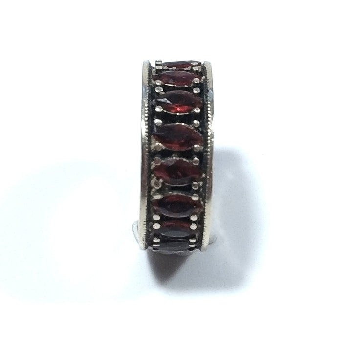 925er Silber Bandring handgefertigter Ring Granat | SILBERRINGE