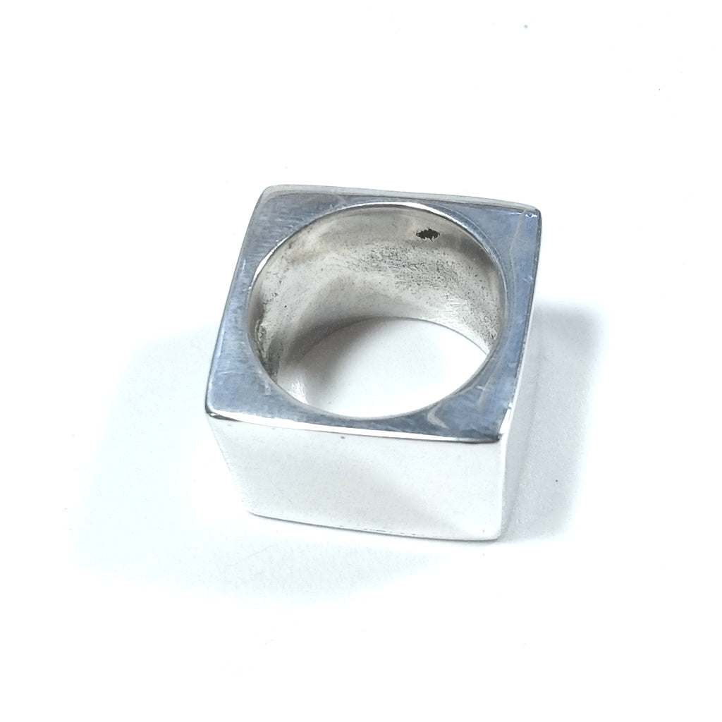 Handgefertigter RING aus Silber 925 - CUBIC