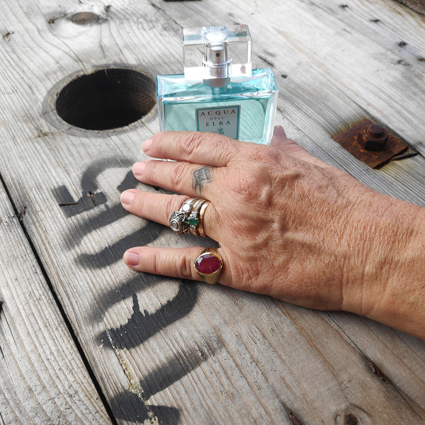 kleiner Finger Chevalier Ring mit Aqua dell'Elba Parfüm