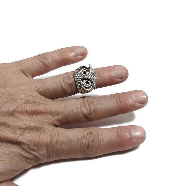 Kleiner Chevalier-Fingerring aus 925er Silber – BIGOWL