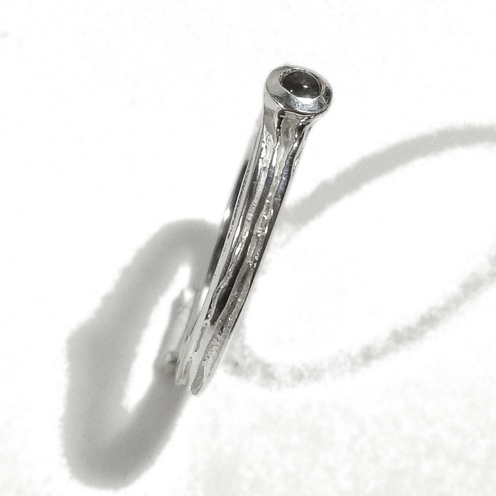 Handgemachter Silber 925 Ring mit Stein | Künstlerische Handwerkskunst in 925er Silber