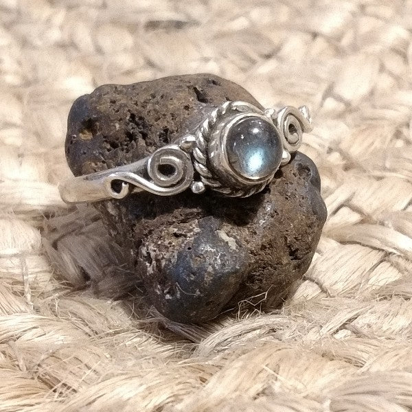 FALGUNI ETHNIC Ring mit Stein in 925er Silber mit Stein | ETHNISCHER SCHMUCK