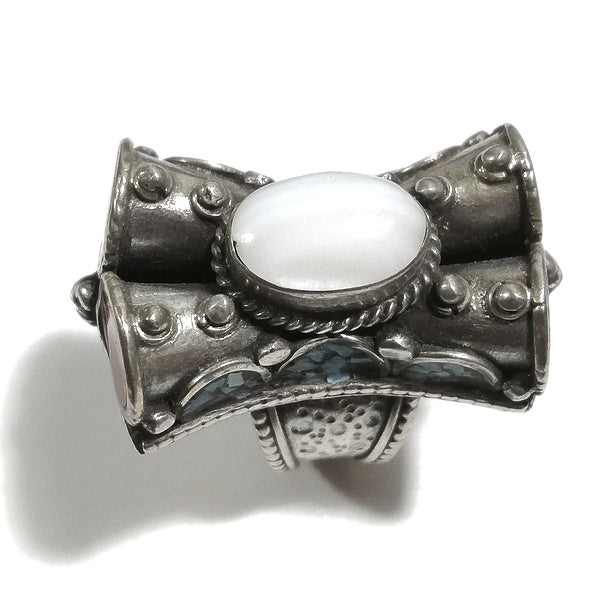 Anello TIBETANO JINPA con Madreperla in argento 925 | Gioielli etnici