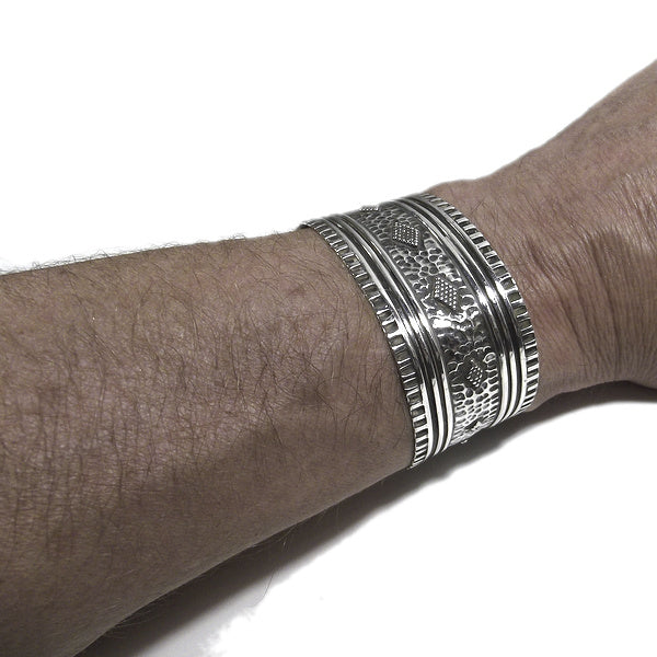 ROMEO Ethno-Armband in Silber für MÄNNER oder FRAUEN - starr | Herrenschmuck