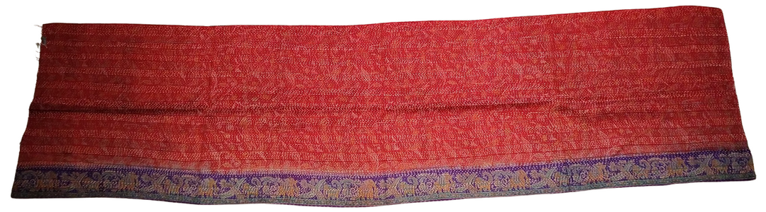 KANTHA-Schal aus ockerroten handbestickten Vintage-Stoffen aus Seidenmischung