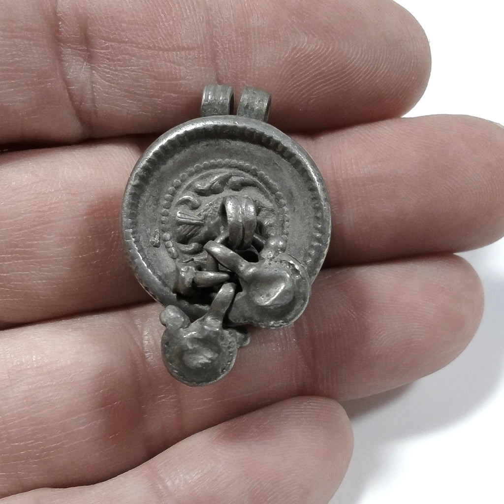 Ciondolo ETNICO in argento antico PORTAPREGHIERE | GIOIELLI ETNICI
