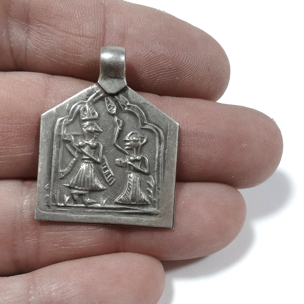 Ciondolo ETNICO in argento antico con HANUMAN | GIOIELLI ETNICI