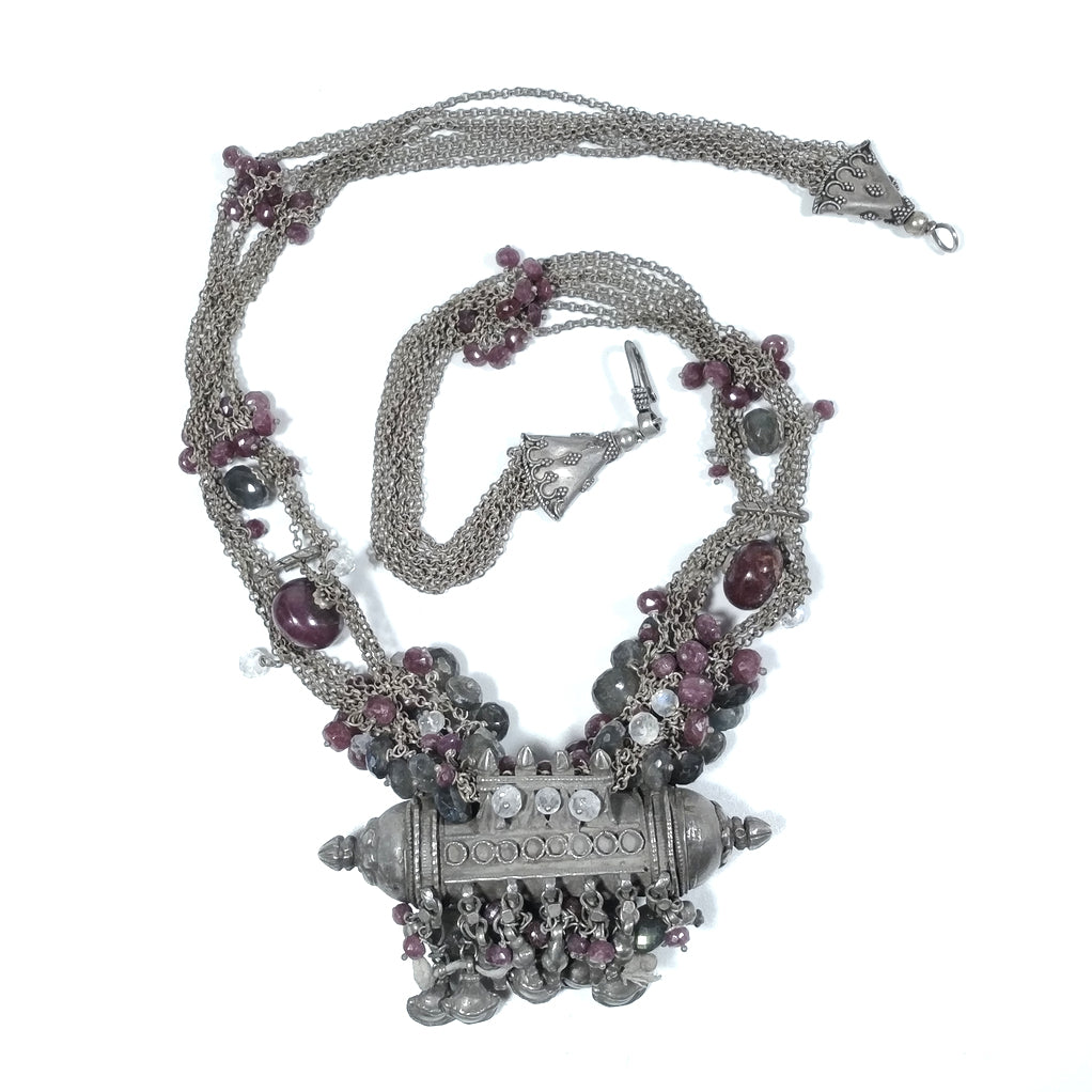 Ethnische Halskette Antiksilber und RUBY, MONDSTEIN | INDIEN ethnischer Schmuck